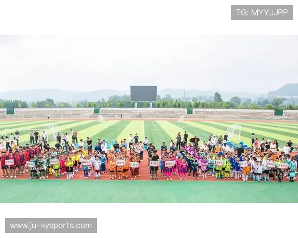 全国青少年足球裁判员培训竞赛评比全面展开，行业迈向高质量发展