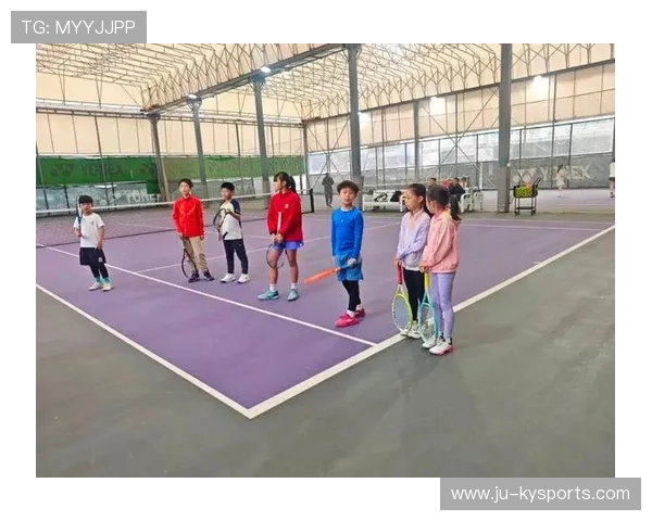 网球学院完善青少年训练与学业平衡方案,青少年网球训练各阶段需要达到的目标